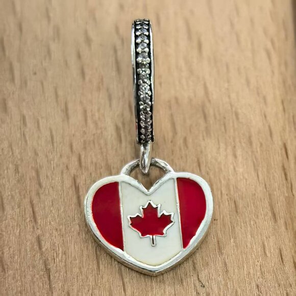 Pandora Canada Flag Exclusive Charm, S925 Silver Bracelets - Picture 1 of 4